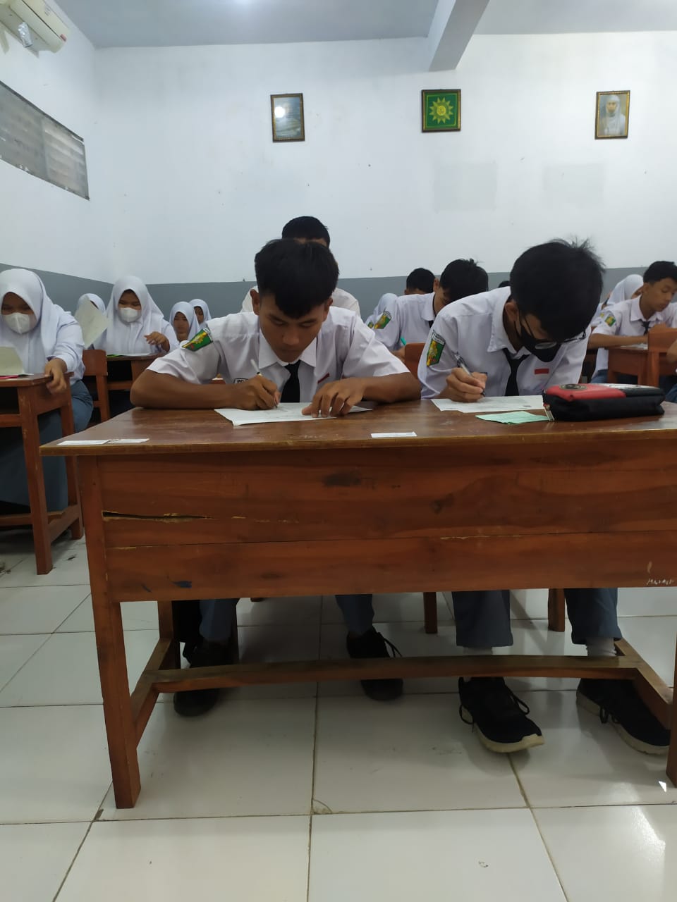 TES SUMATIF DAN PENILAIAN AKHIR SEMESTER GASAL TAHUN 2022 SMK